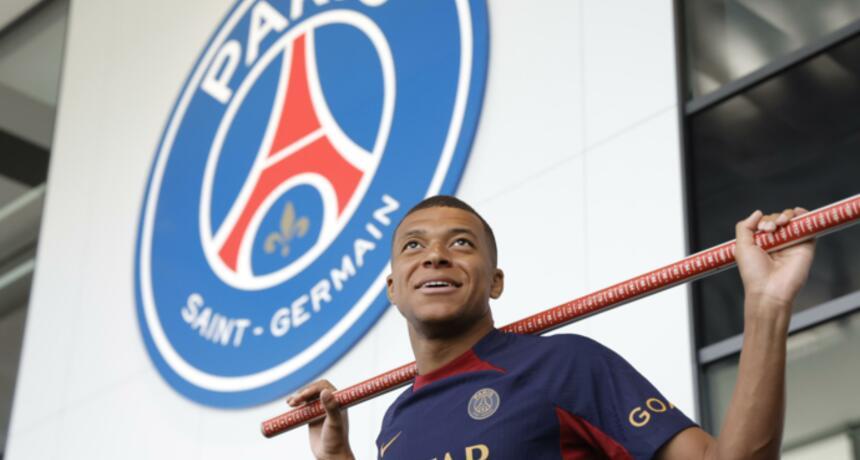 Kylian Mbappé has sustained an injury and is undergoing training in gym