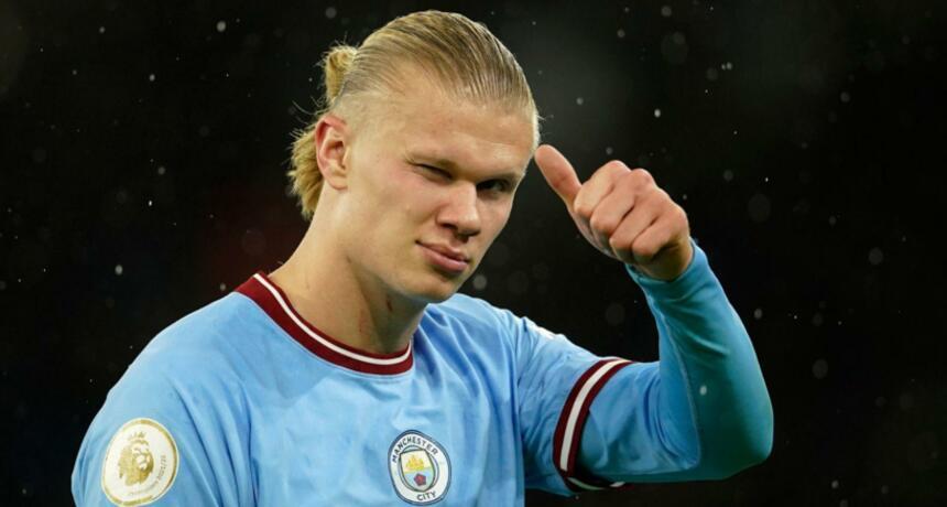 'We'll learn our lesson', Holland apologizes to fans