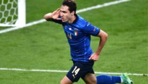 Manchester United have named Sancho's replacement