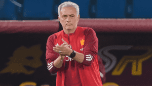 Mourininho on the verge of sacking