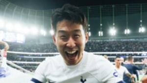 The best player and coach of the month in the Premier League are known