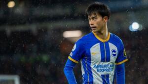 Barcelona is interested in Mitoma