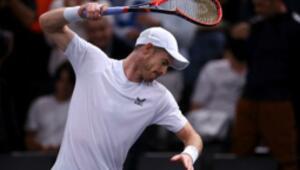 VIDEO. Shattered Racquet! Australian demon saves match point and beats legendary Murray in Paris