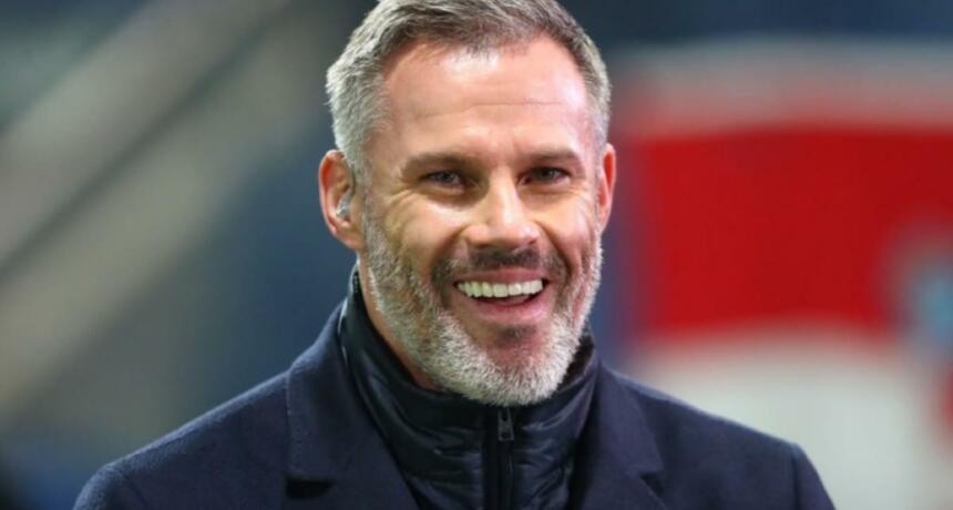 Playing as the underdog, Carragher dismantled Manchester United