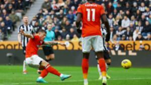 Newcastle and Luton delivered a fiery match, scoring eight goals, but failed to determine a winner