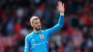 Al Nassr intends to sign a top goalkeeper and has already received a couple of rejections
