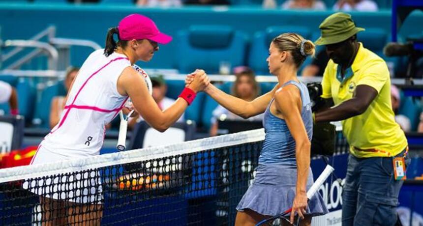 VIDEO Swiatek Defeated The Sex symbol Of Tennis At The Super video-swiatek-defeated-the-sex-symbol-of-tennis-at-the-super
