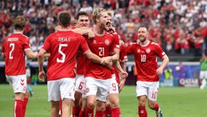 Southgate is going to get destroyed in the media again. England lose points against Denmark