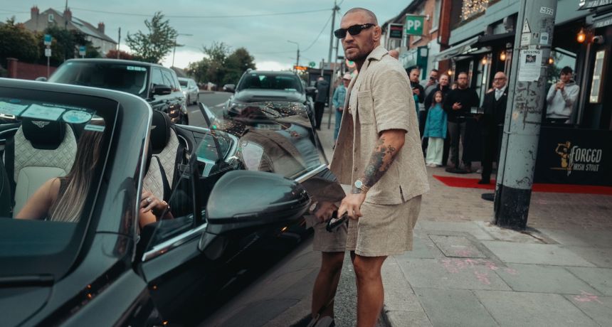 Conor McGregor earned $1.625 million from a boxing bet on his former UFC opponent