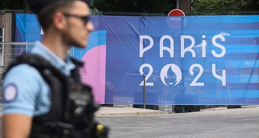 The Paris Prosecutor's Office is investigating sabotage on the railway lines